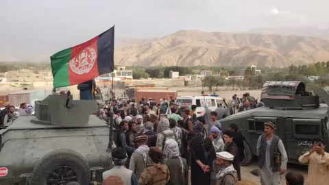 Afghanistan :  Les talibans chassés de trois districts par des résistants