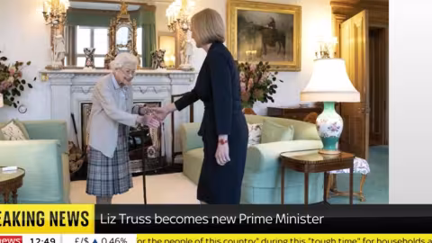La reine Elizabeth demande à Liz Truss de prendre la relève en tant que Premier ministre britannique