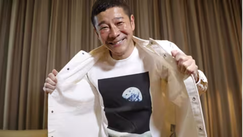 Une pleine lune super brillante a éclairé le monde hier