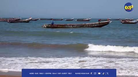 Sénégal: un groupe Facebook pour venir en aide aux familles de migrants portés disparus