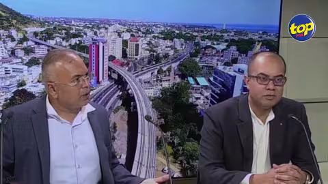 Scandale de pots-de-vin de Rs 3,5 millions : ‘Maneesh Gobin est en train de ‘danser’ partout, il y a conflit d’intérêts avec des risques importants d’interférence avec les preuves et les témoins’, lance Me. Sanjeev Teeluckdharry