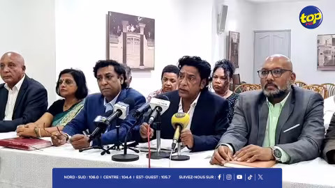 Politique : Nando Bodha tire à boulets rouges sur Jugnauth et Ramgoolam