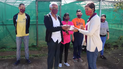 Social : Absa Bank (Mauritius) Limited distribue des kits sanitaires à 1 700 bénéficiaires