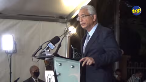 Pravind Jugnauth dit détenir des informations contre Sherry Singh :  ‘Reste rassurer, l’autorité ine deza fini commence so travail, ou tend résultats’ ; il évoque des comptes bancaires à l’étranger
