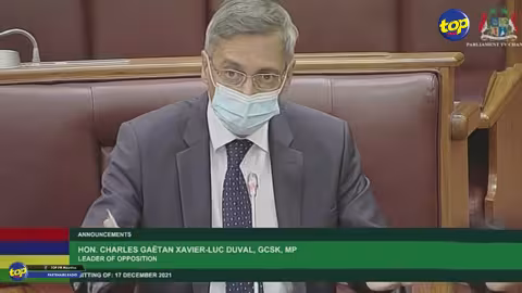 Au Parlement hier : « Je vais distribuer mon boni de fin d’année au personnel de l’hôpital ENT qui sera en service le 24 décembre », affirme Xavier-Luc Duval