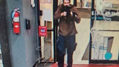 Chasse à l’homme aux Etats-Unis après des tueries ayant fait au moins 22 morts