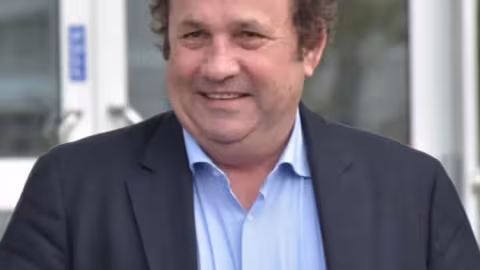 En attendant son appel contre la peine de 15 ans de prison prononcée le 1er aout dernier : Bernard Maigrot obtient la liberté conditionnelle