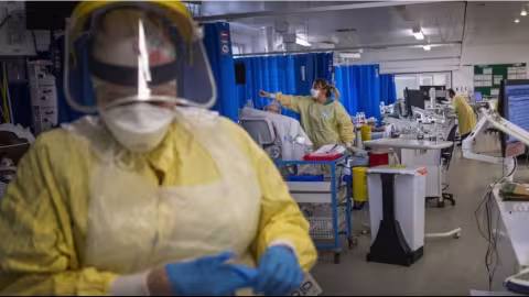 Covid-19 : Un nouveau variant nommé Eris provoque un pic d’infections au Royaume-Uni