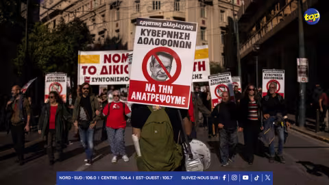 Grèce: grève générale et marches pour une «vie digne» et des salaires corrects face au coût de vie