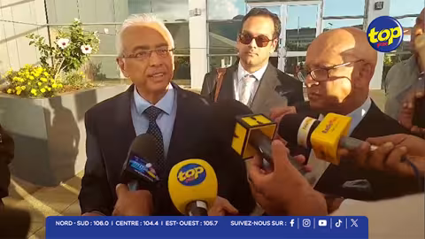 Politique : « Tou dimoun pe trouve, pe ridikiliz sa gouvernman-la. Seki grav, ena pe protez zot dimoun », dénonce l’ancien Premier ministre et leader du MSM, Pravind Jugnauth
