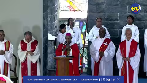 Messe à l’occasion de la Fête du Printemps : ‘Il y a de l'espoir chez les jeunes de la communauté chinoise… ils peuvent jouer un rôle important tant dans l'Église que dans la société mauricienne,’ déclare Mgr Jean Michaël Durhône  
