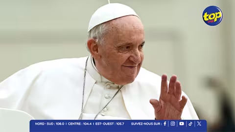 Au Parlement : un hommage rendu au pape François ce mardi matin