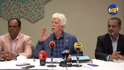Sur la gestion de la crise environnementale : « c’est bane experts réunionnais ki p tire nou dans sa problème la »
