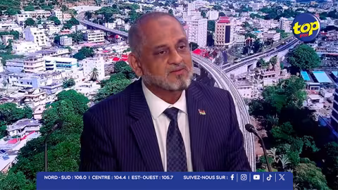 « Le groupe Bérenger pu associé li avek le MSM avek espwar re fer enn gouvernement 2000-2005 », lance Reza Uteem, président du MMM