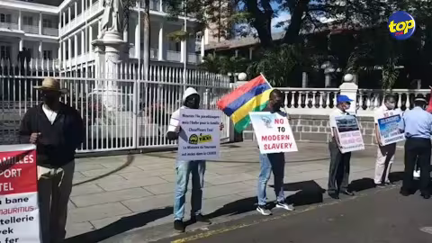 Manifestation devant le Parlement ce lundi : « Nous demann gouvernement retourne nou nous travail », réclament les taximen basés à l’aéroport