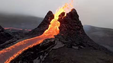 Islande : l’éruption du volcan Fagradalsfjall s’étend encore
